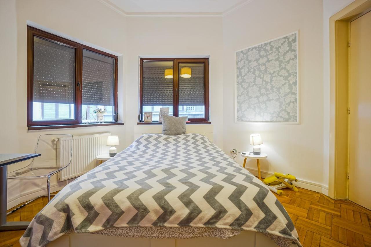 Apartmán Victoriei Blue Bukurešť Exteriér fotografie